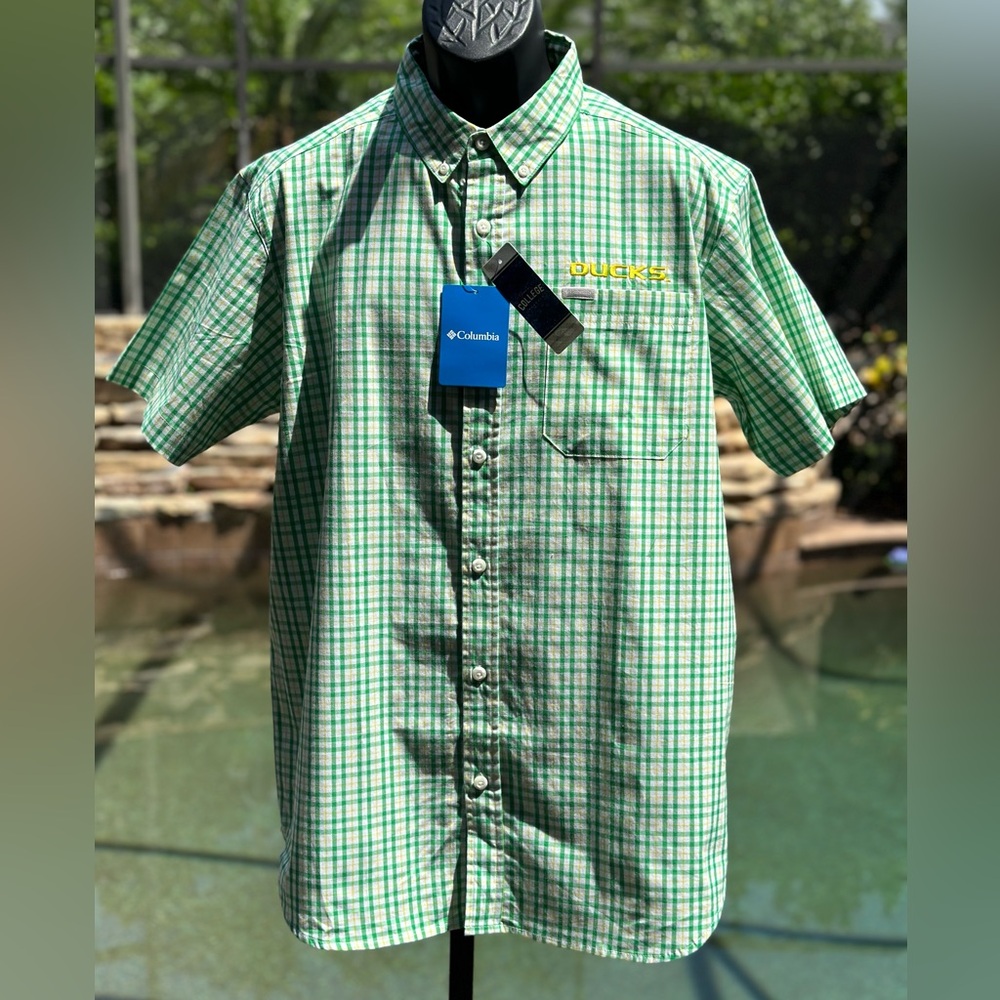 COLUMBIA OREGON DUCKS‎ BUTTON DOWN SHIRT